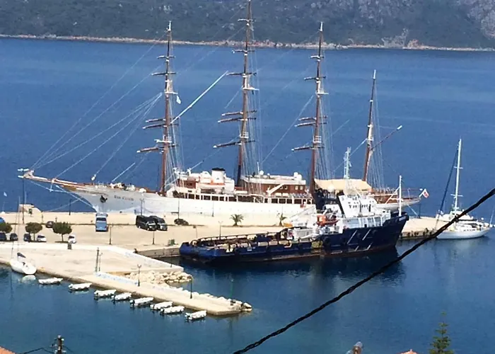 Hakuna Matata Holidays Wooden With Airco & Pool In Greek Olive Grove Methóni