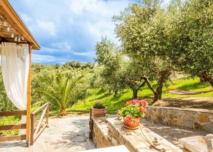 Gerendaház Hakuna Matata Holidays Wooden With Airco & Pool In Greek Olive Grove