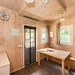 Hakuna Matata Holidays Wooden With Airco & Pool In Greek Olive Grove Methoni (Messenia)