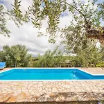 Hakuna Matata Holidays Wooden With Airco & Pool In Greek Olive Grove Domek letniskowy Methoni (Messenia)