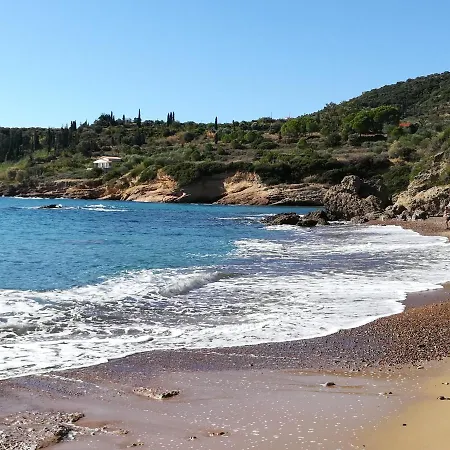 Hakuna Matata Holidays Wooden With Airco & Pool In Greek Olive Grove Chata