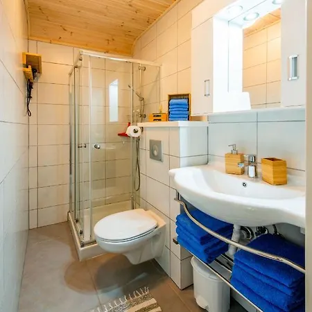 Hakuna Matata Holidays Wooden With Airco & Pool In Greek Olive Grove Lodge *