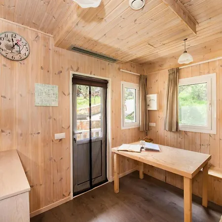 Hakuna Matata Holidays Wooden With Airco & Pool In Greek Olive Grove Modon
