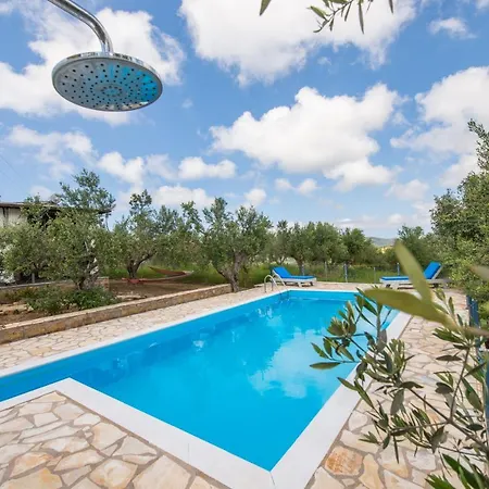 Hakuna Matata Holidays Wooden With Airco & Pool In Greek Olive Grove Lodge *